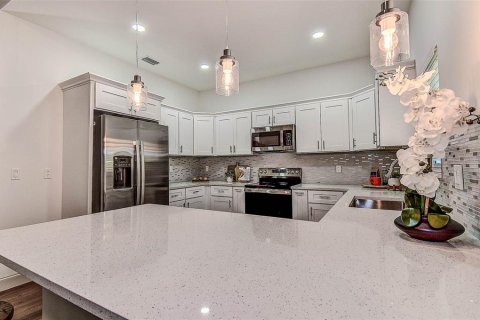 Casa en venta en Saint Petersburg, Florida, 3 dormitorios, 130.25 m2 № 1918165 - foto 14