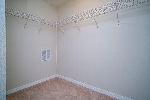 Casa en venta en Kissimmee, Florida, 4 dormitorios, 214.33 m2 № 1788259 - foto 22