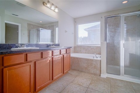 Casa en venta en Kissimmee, Florida, 4 dormitorios, 214.33 m2 № 1788259 - foto 23