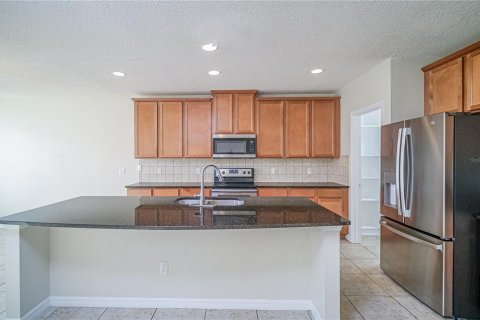 Casa en venta en Kissimmee, Florida, 4 dormitorios, 214.33 m2 № 1788259 - foto 12
