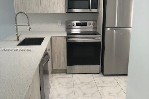 Купить кондоминиум в Майами, Флорида 1 спальня, 83.43м2, № 2023890 - фото 4