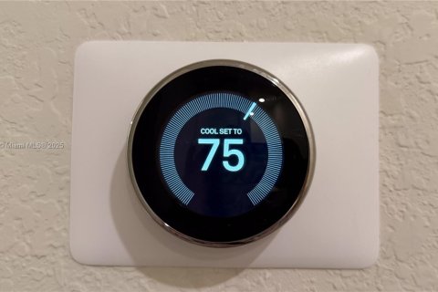 Купить таунхаус в Холливуд, Флорида 3 спальни, 132.01м2, № 1957239 - фото 13