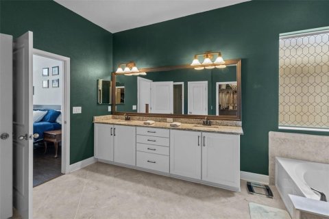 Casa en venta en Odessa, Florida, 5 dormitorios, 336.68 m2 № 2211466 - foto 18