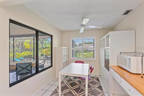 Casa en alquiler en Sarasota, Florida, 3 dormitorios, 149.2 m2 № 1795703 - foto 25