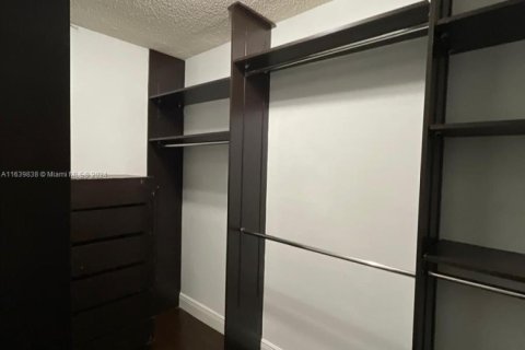 Condominio en venta en Miami, Florida, 2 dormitorios, 113.15 m2 № 1979520 - foto 26