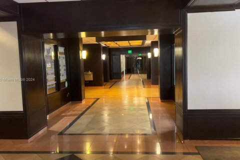 Condominio en venta en Miami, Florida, 2 dormitorios, 113.15 m2 № 1979520 - foto 9