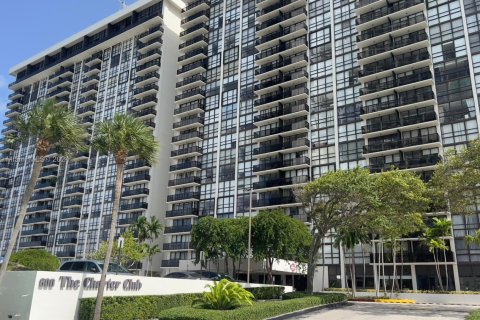 Condominio en venta en Miami, Florida, 2 dormitorios, 113.15 m2 № 1979520 - foto 1