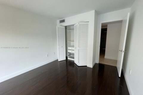 Condominio en venta en Miami, Florida, 2 dormitorios, 113.15 m2 № 1979520 - foto 25
