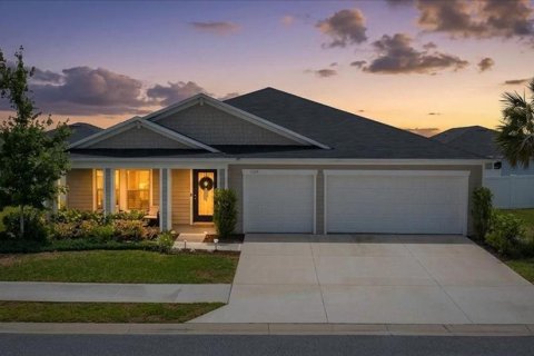 Casa en venta en Ocala, Florida, 4 dormitorios, 212.1 m2 № 2112749 - foto 2