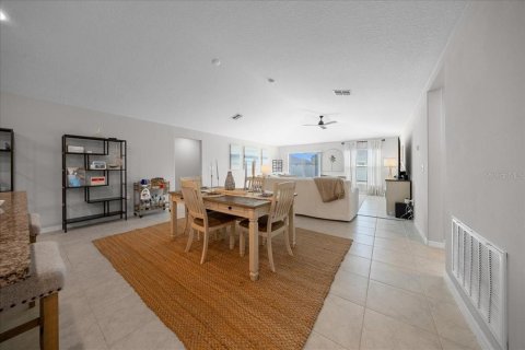 Casa en venta en Ocala, Florida, 4 dormitorios, 212.1 m2 № 2112749 - foto 22