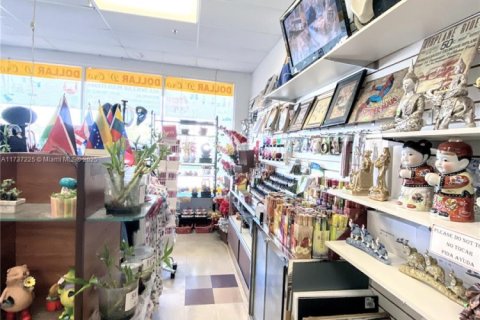 Immobilier commercial à vendre à Hialeah, Floride № 1942597 - photo 18