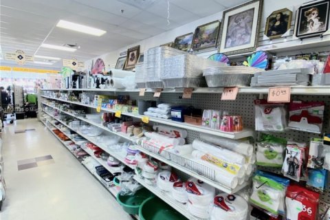 Immobilier commercial à vendre à Hialeah, Floride № 1942597 - photo 29