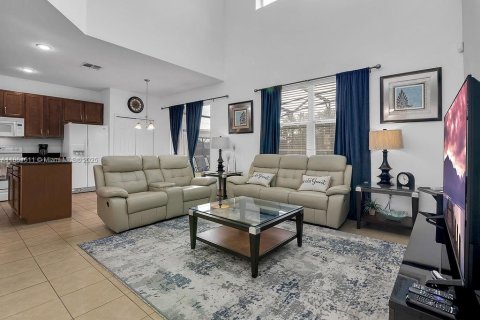 Купить виллу или дом в Дэвенпорт, Флорида 6 спален, № 1957500 - фото 26