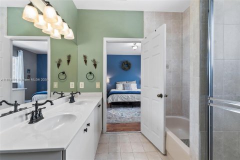 Купить виллу или дом в Хомстед, Флорида 3 спальни, 157м2, № 1940798 - фото 23