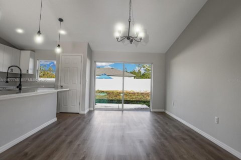 Casa en alquiler en Ocala, Florida, 3 dormitorios, 142.7 m2 № 2042336 - foto 7