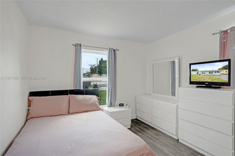 Villa ou maison à vendre à Lauderhill, Floride: 3 chambres, 115.2 m2 № 2047702 - photo 23