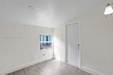 Villa ou maison à vendre à Lauderhill, Floride: 3 chambres, 115.2 m2 № 2047702 - photo 13