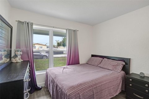 Villa ou maison à vendre à Lauderhill, Floride: 3 chambres, 115.2 m2 № 2047702 - photo 15