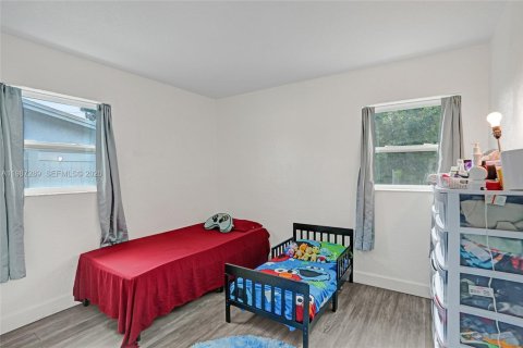 Villa ou maison à vendre à Lauderhill, Floride: 3 chambres, 115.2 m2 № 2047702 - photo 21