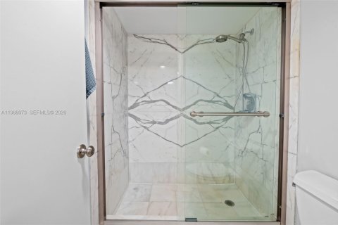 Copropriété à vendre à Pompano Beach, Floride: 2 chambres, 132.48 m2 № 2050628 - photo 17