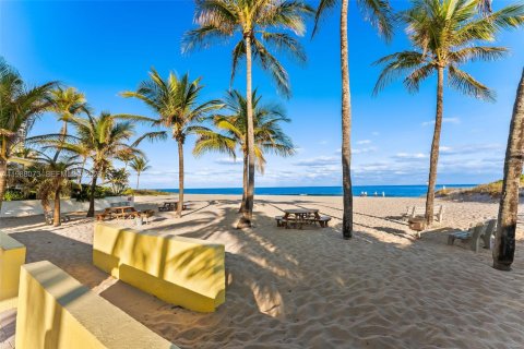 Copropriété à vendre à Pompano Beach, Floride: 2 chambres, 132.48 m2 № 2050628 - photo 30