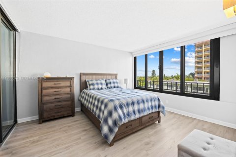 Copropriété à vendre à Pompano Beach, Floride: 2 chambres, 132.48 m2 № 2050628 - photo 10