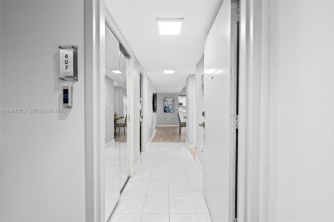 Copropriété à vendre à Pompano Beach, Floride: 2 chambres, 132.48 m2 № 2050628 - photo 22