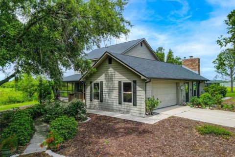 Casa en venta en Lake Wales, Florida, 3 dormitorios, 195.84 m2 № 1777403 - foto 1