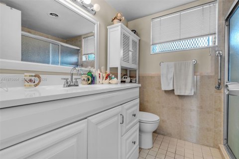 Copropriété à vendre à Miami, Floride: 1 chambre, 88.63 m2 № 2041773 - photo 19