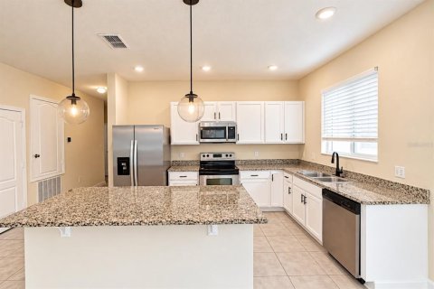 Villa ou maison à louer à Orlando, Floride: 4 chambres, 157.56 m2 № 2425537 - photo 23