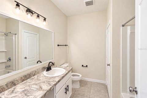 Villa ou maison à louer à Orlando, Floride: 4 chambres, 157.56 m2 № 2425537 - photo 16