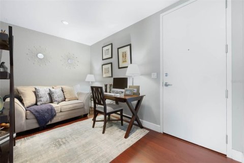 Condo in Orlando, Florida, 2 bedrooms № 2097586 - photo 5