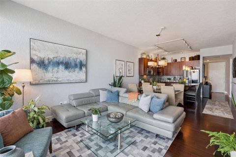 Condo in Orlando, Florida, 2 bedrooms № 2097586 - photo 7