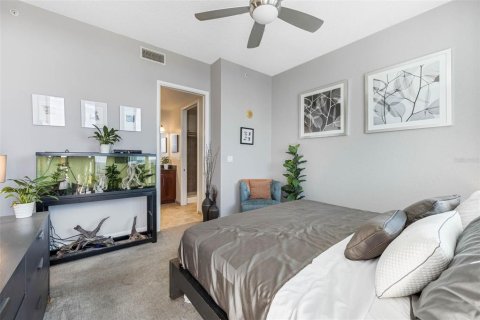 Condo in Orlando, Florida, 2 bedrooms № 2097586 - photo 21