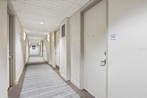 Condo in Orlando, Florida, 2 bedrooms № 2097586 - photo 3