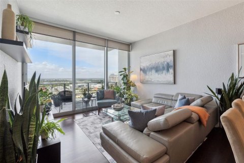 Condo in Orlando, Florida, 2 bedrooms № 2097586 - photo 10