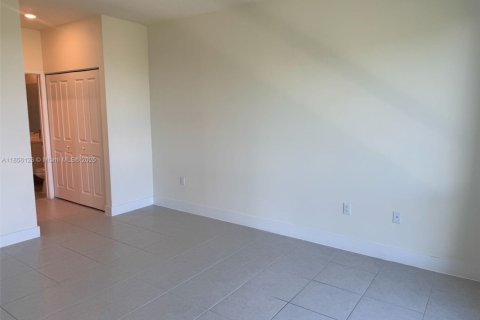 Condo in Doral, Florida, 1 bedroom in URBANA  № 1880201 - photo 3
