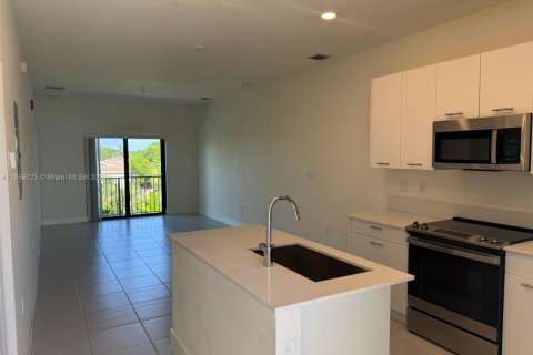 Condo in Doral, Florida, 1 bedroom in URBANA  № 1880201 - photo 1