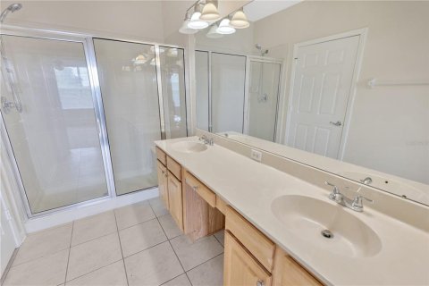 Condo in Riverview, Florida, 2 bedrooms  № 1917852 - photo 26