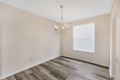 Condo in Riverview, Florida, 2 bedrooms  № 1917852 - photo 13