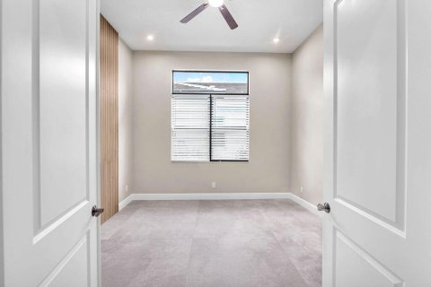 Villa ou maison à vendre à Port St. Lucie, Floride: 4 chambres, 212.65 m2 № 2087400 - photo 28