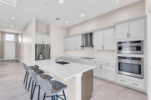 Villa ou maison à vendre à Port St. Lucie, Floride: 4 chambres, 212.65 m2 № 2087400 - photo 9