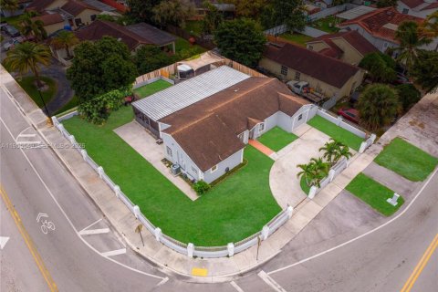 Купить виллу или дом в Хайалиа, Флорида 4 спальни, 149.67м2, № 2010276 - фото 3