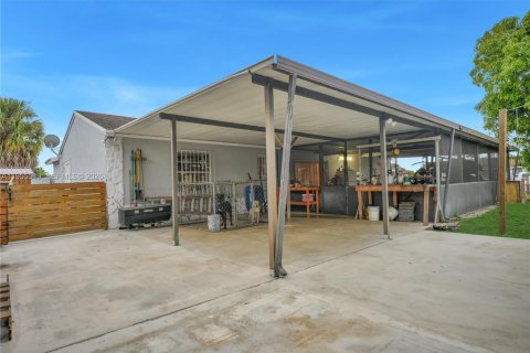 Купить виллу или дом в Хайалиа, Флорида 4 спальни, 149.67м2, № 2010276 - фото 20