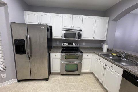 Townhouse in Riverview, Florida 3 bedrooms, 129.13 sq.m. № 2391372 - photo 25