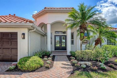 Casa en venta en Sarasota, Florida, 4 dormitorios, 269.42 m2 № 2316673 - foto 3