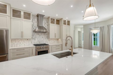 Casa en venta en Sarasota, Florida, 4 dormitorios, 269.42 m2 № 2316673 - foto 17