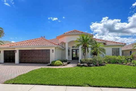 House in Sarasota, Florida 4 bedrooms, 269.42 sq.m. № 2316673
