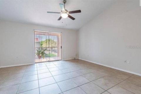 Copropriété à vendre à Tampa, Floride: 3 chambres, 118.36 m2 № 1801775 - photo 5