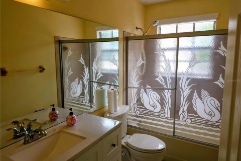 House in Sebring, Florida 2 bedrooms, 90.02 sq.m. № 2166261 - photo 15